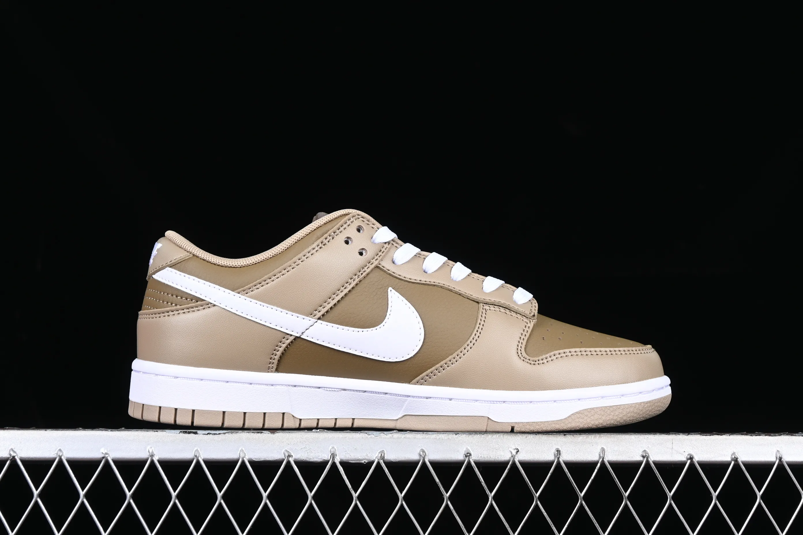 All categories Nk SB Dunk series Nk SB Dunk Low low-top sneakers Nk Dunk Low "Judge Grey" earth color SB low-top sports and leisure sneakers DJ6188-200